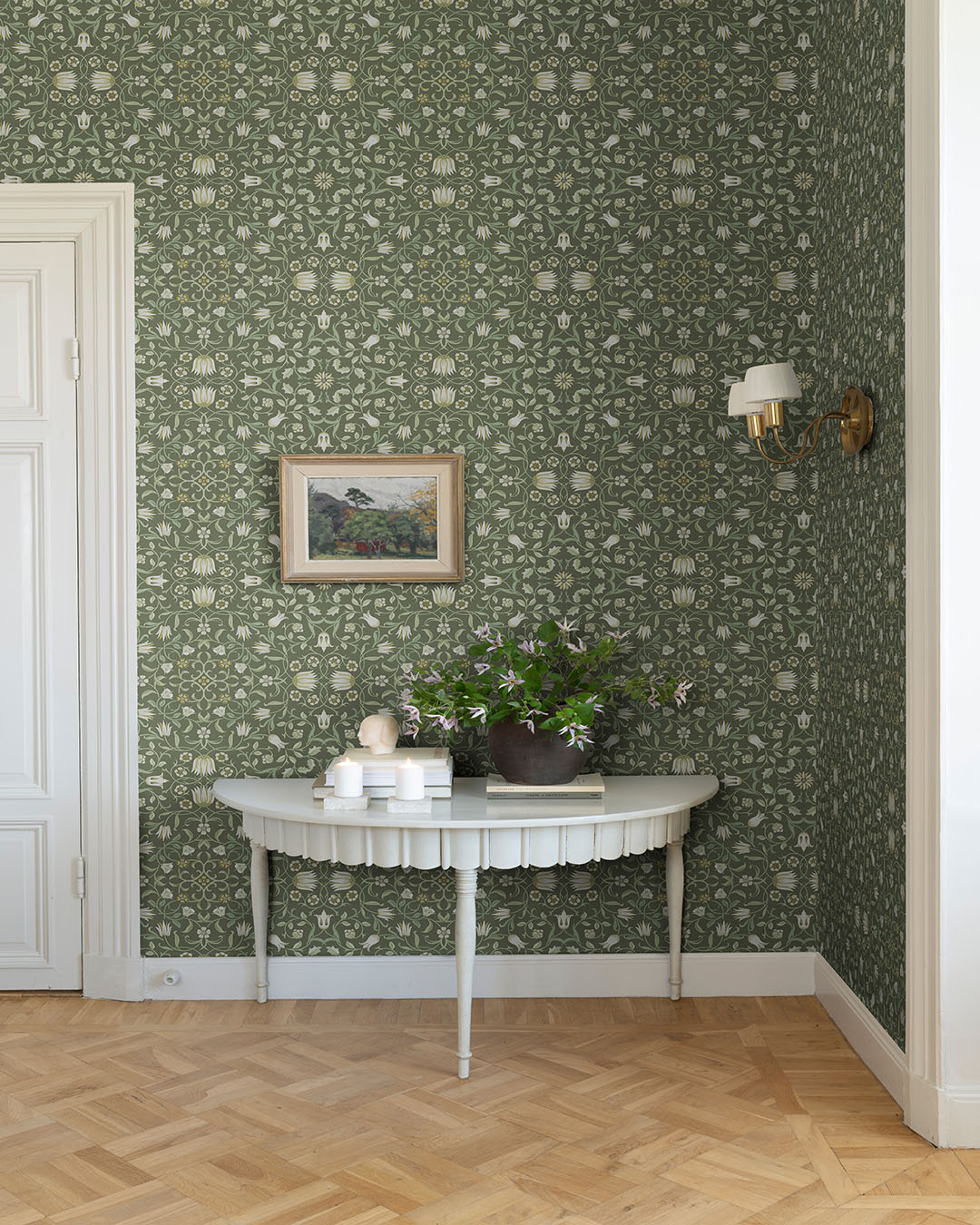 82008 - No 1 Holland Park Wallpaper - Green - Midbec