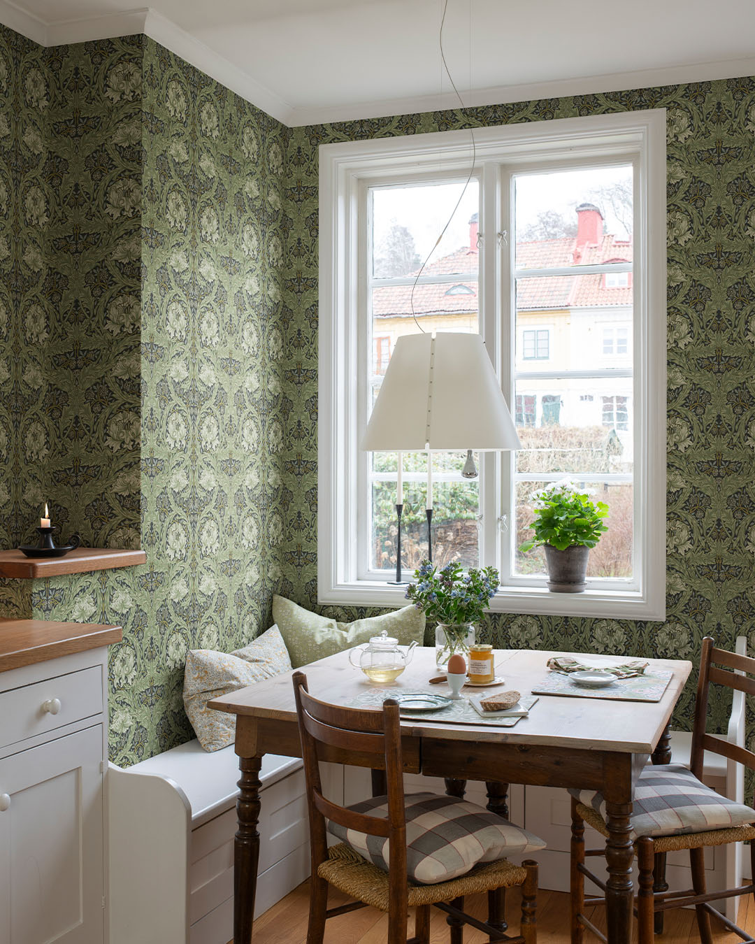 82075 - African Marigold Wallpaper - Green / Blue - Midbec