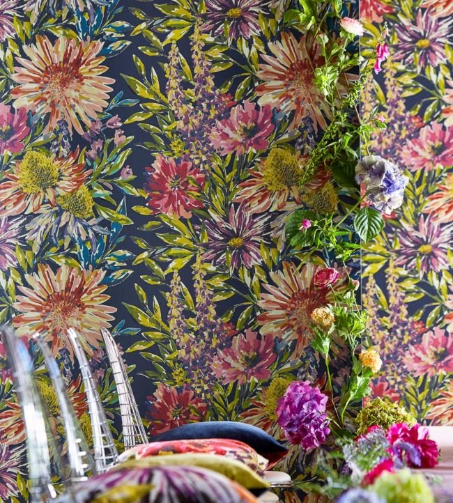 Floreale Wallpaper - Heather/Navy - HSTO111498 - Harlequin