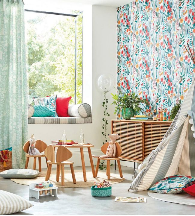 Hide & Seek Wallpaper - Poppy/Marine/Ochre - HLTF112633 - Harlequin