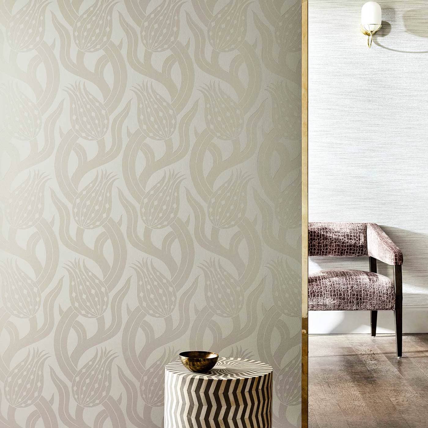 Persian Tulip Wallpaper - Silver - ZHIW312998 - Zoffany - Morris Wallpaper