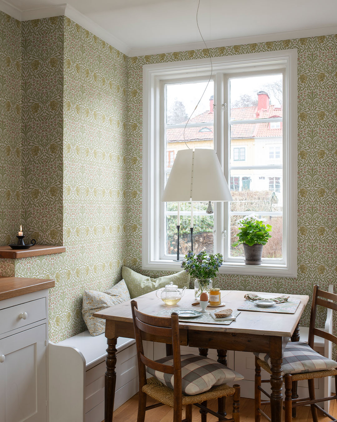 82045 - Oxford Union Wallpaper - Yellow / Green - Midbec