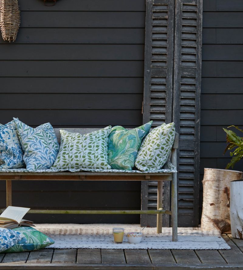 Acanthus Outdoor Fabric - Indigo - 227115 - Morris & Co