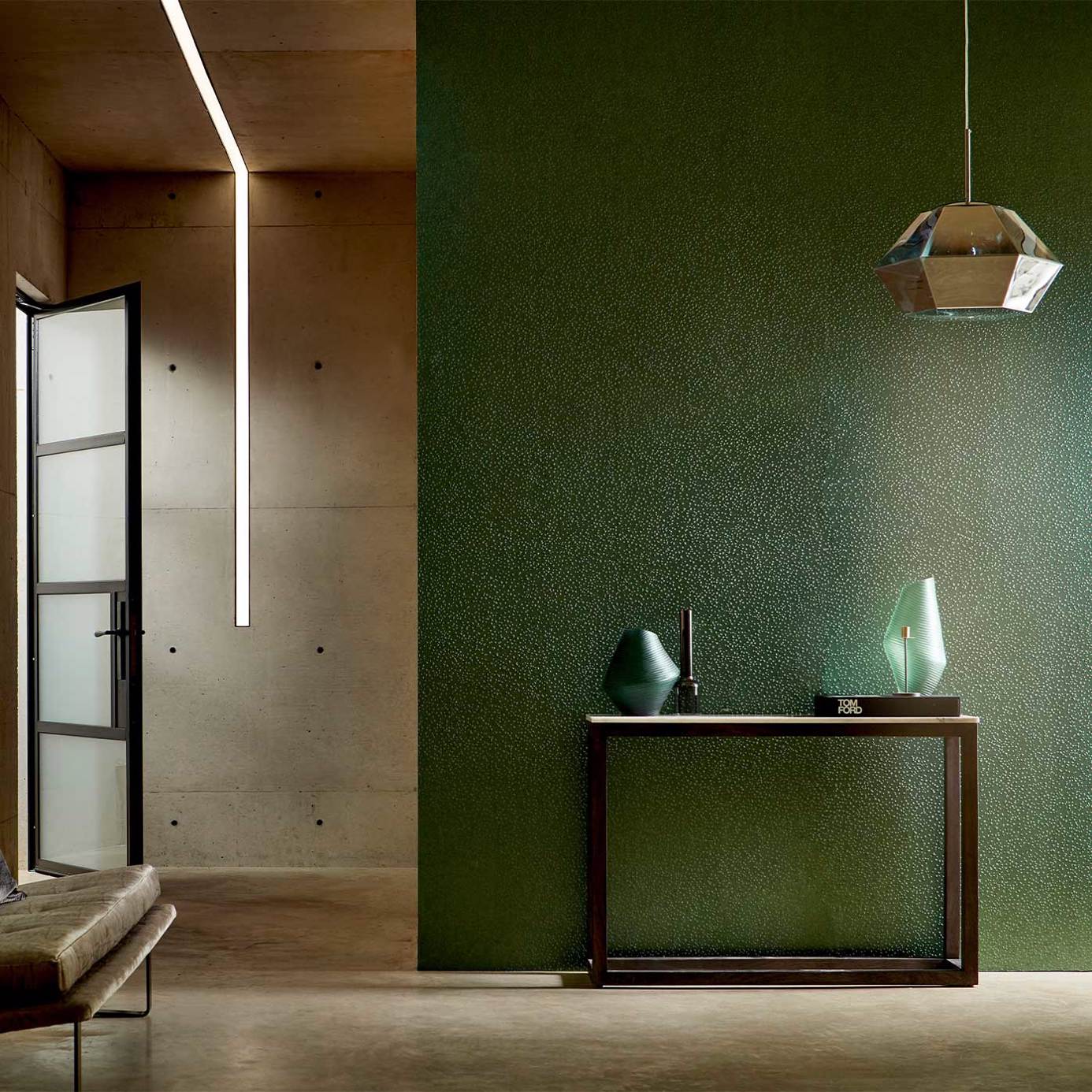 Anthology Foxy Wallpaper - Emerald - EANW112592 - Harlequin