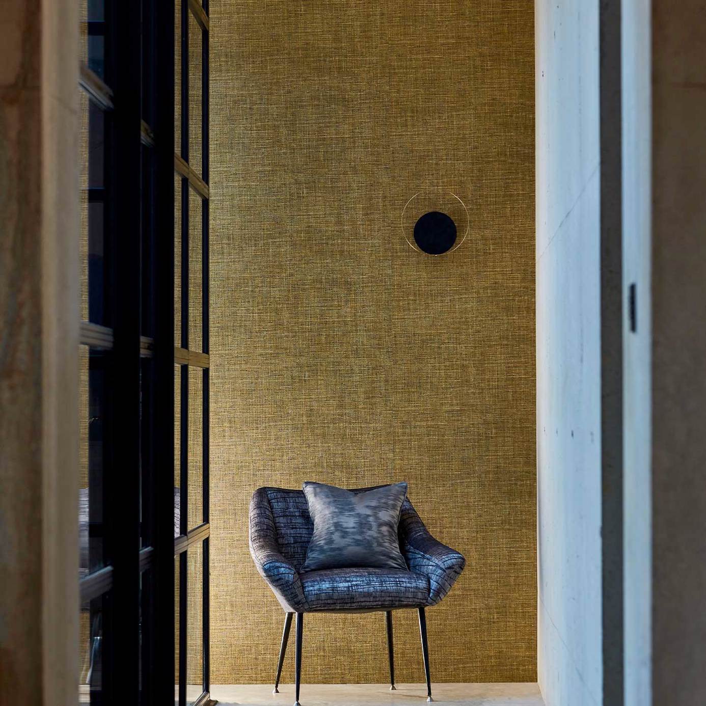 Anthology Seri Raphia Wallpaper - Urban Gold - EANW112595 - Harlequin