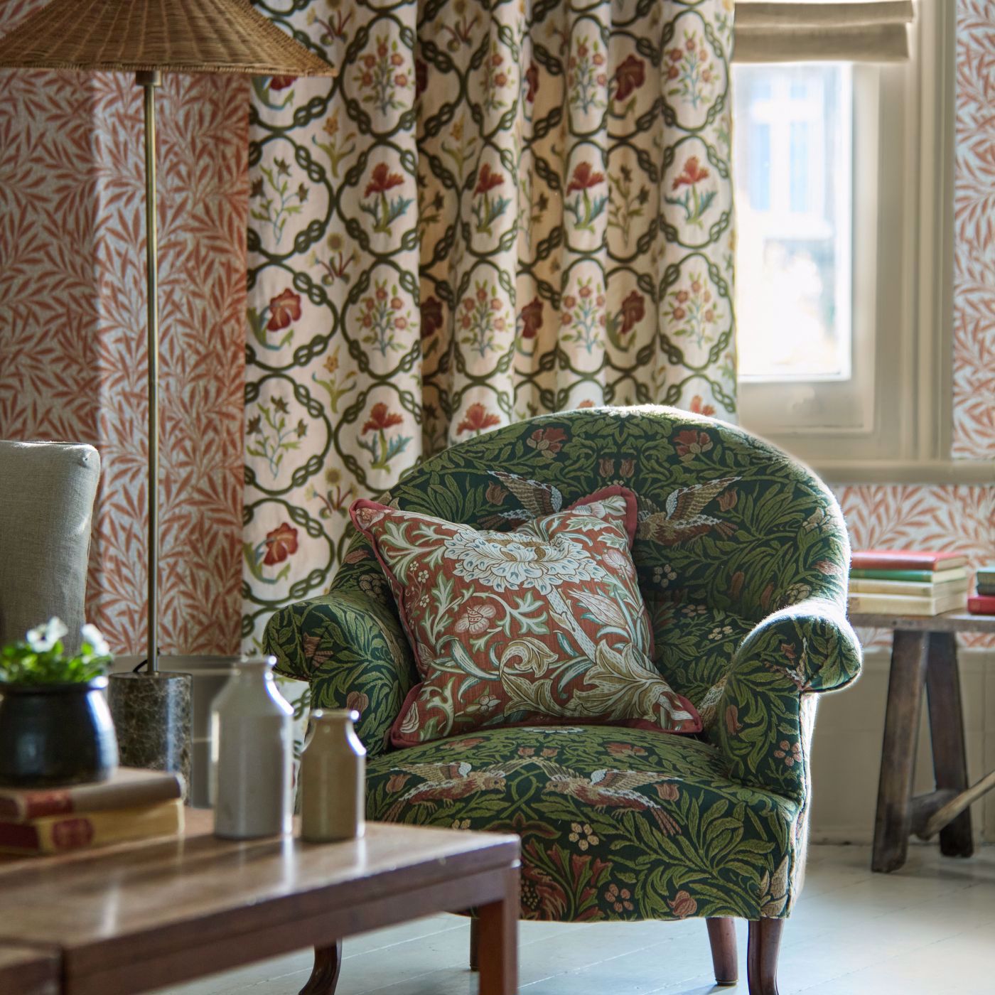 Bird Tapestry Fabric - Tump Green - 237311 - Morris & Co