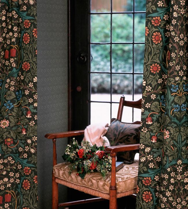 Blackthorn Fabric - Green - DCMF226707 - Morris & Co