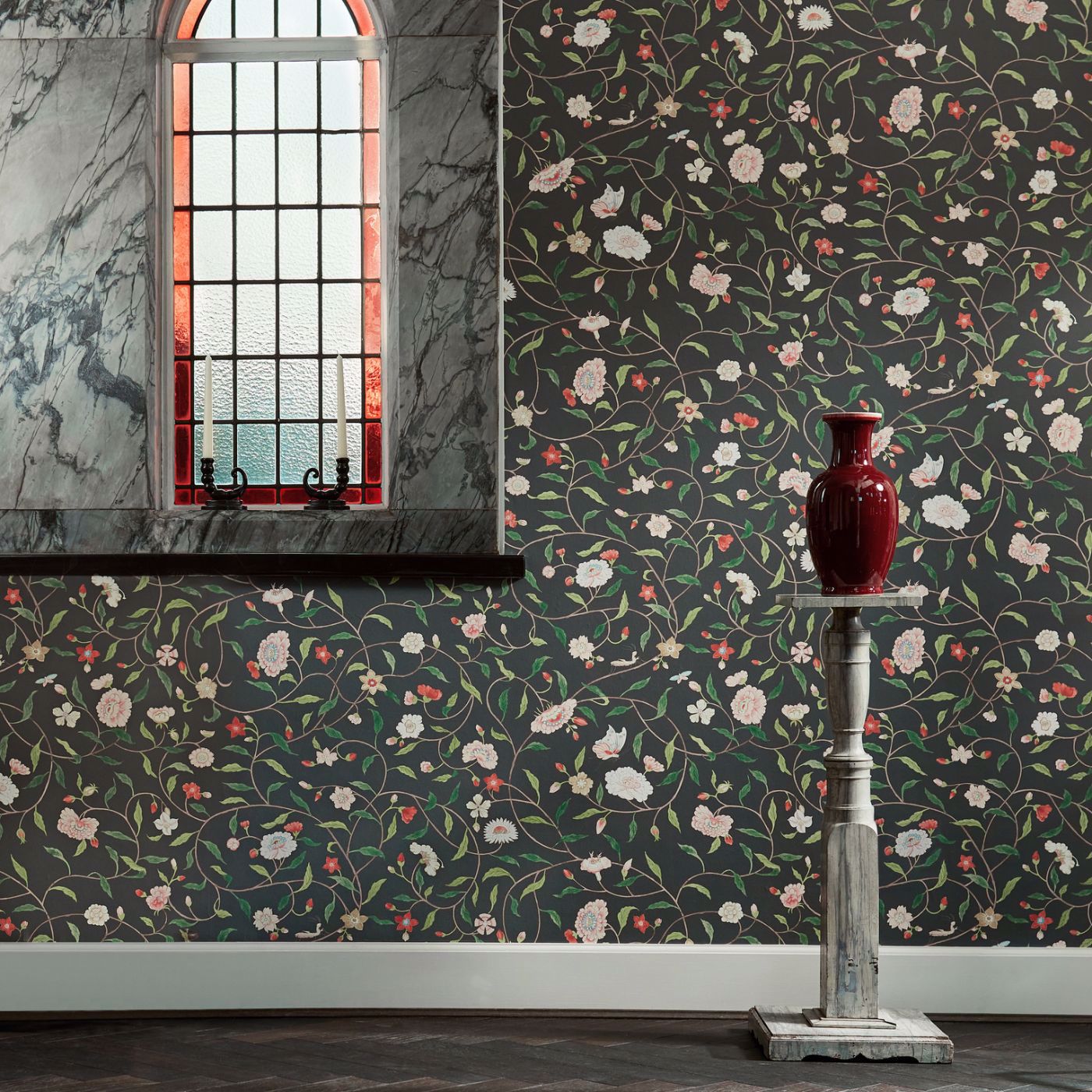 Henrietta's Trail Wallpaper - Vine Black - ZATW313055 - Zoffany