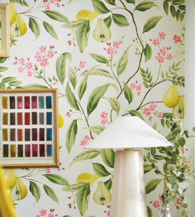 Marie Wallpaper - Fig leaf/Honey/Blossom - HDHW112909 - Harlequin