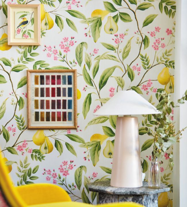 Marie Wallpaper - Fig leaf/Honey/Blossom - HDHW112909 - Harlequin