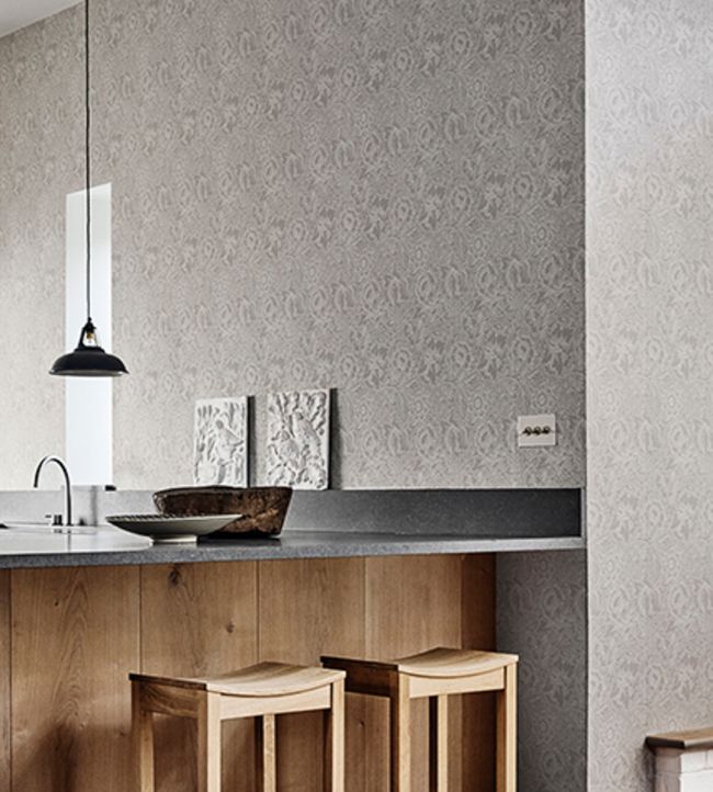 Pure Poppy Wallpaper - Dove/Chalk - 216032 - Morris & Co