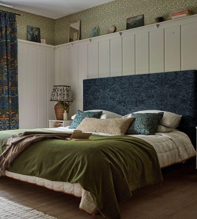 Sunflower Caffoy Velvet Fabric - Webbs Blue - 237285 - Morris & Co