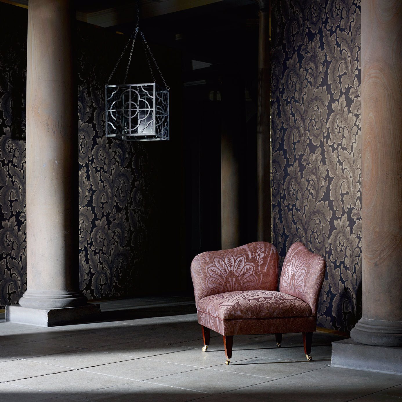 Acantha Wallpaper - Ink - ZPHA312620 - Zoffany - Morris Wallpaper