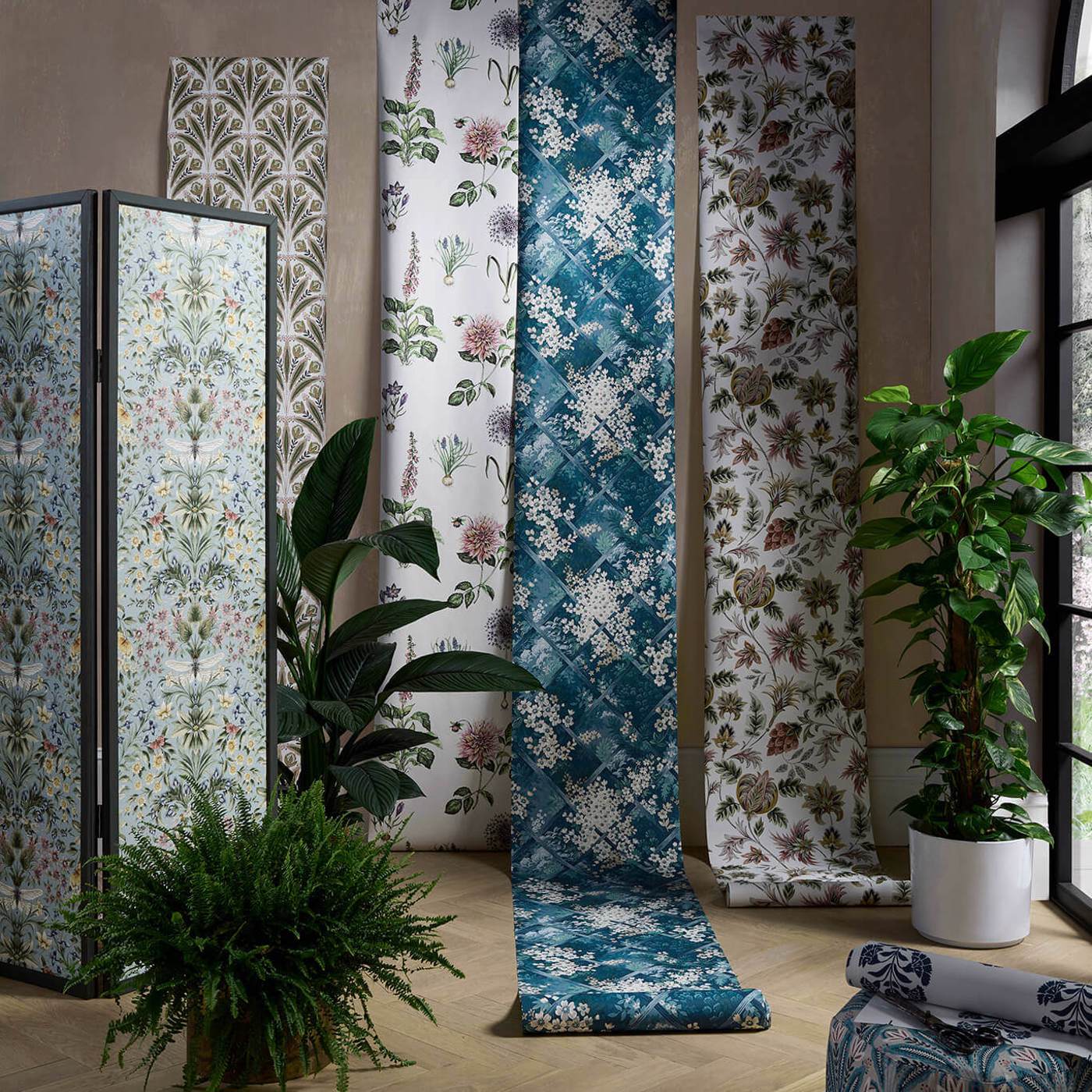 Mirabell Wallpaper - Seaglass - Clarke & Clarke - W0196/02 - Premier Wallcovering