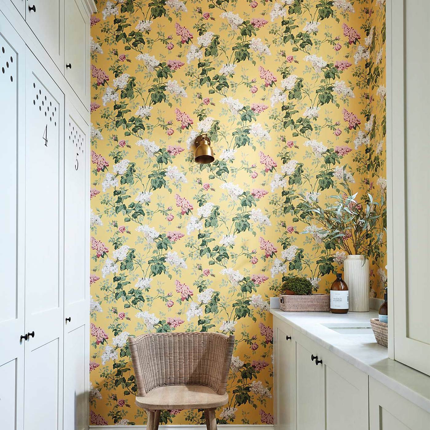Sommerville Wallpaper - Carmen/Daffodil - DOSW217051 - Sanderson